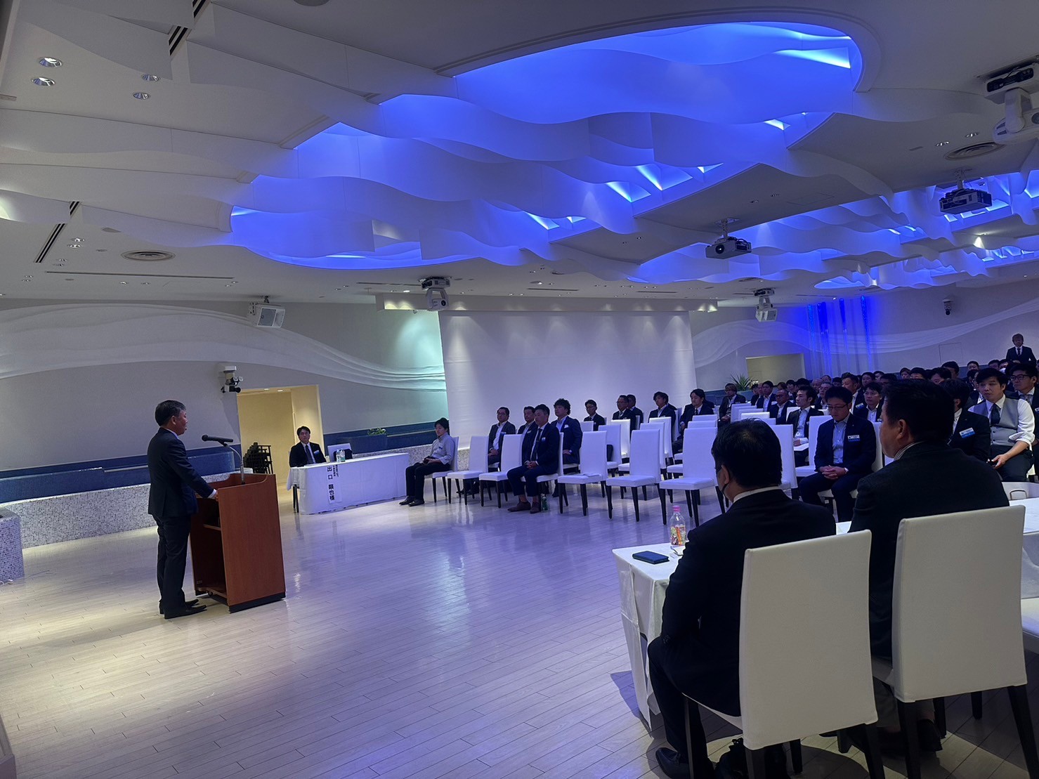 「中小企業こそDX～基本と活用法～」鹿児島法人会 青年部会 10月例会に登壇いたしました(2023年10月26日) | ITコンサルタントによるAI導入支援なら株式会社GiFFT